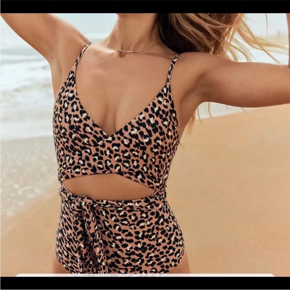 AERIE ONE PIECE SWIMSUIT - Picture 5 of 7